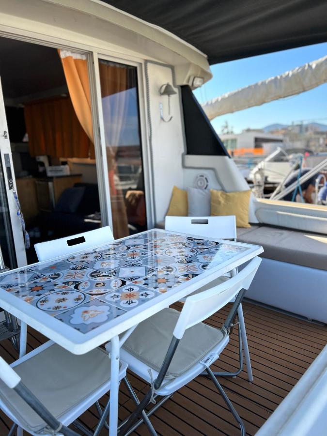 Giorgia House Boat Hotel Palermo Eksteriør billede
